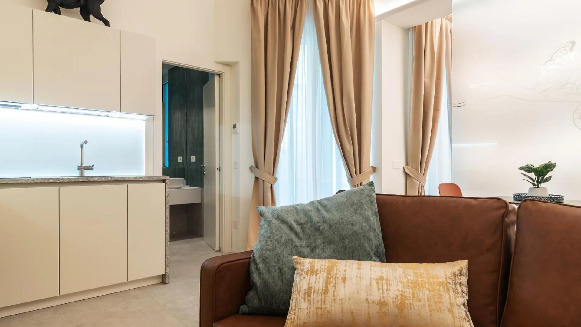 Esclusivo Monolocale Nel Cuore Del Design E Moda Milan Apartment